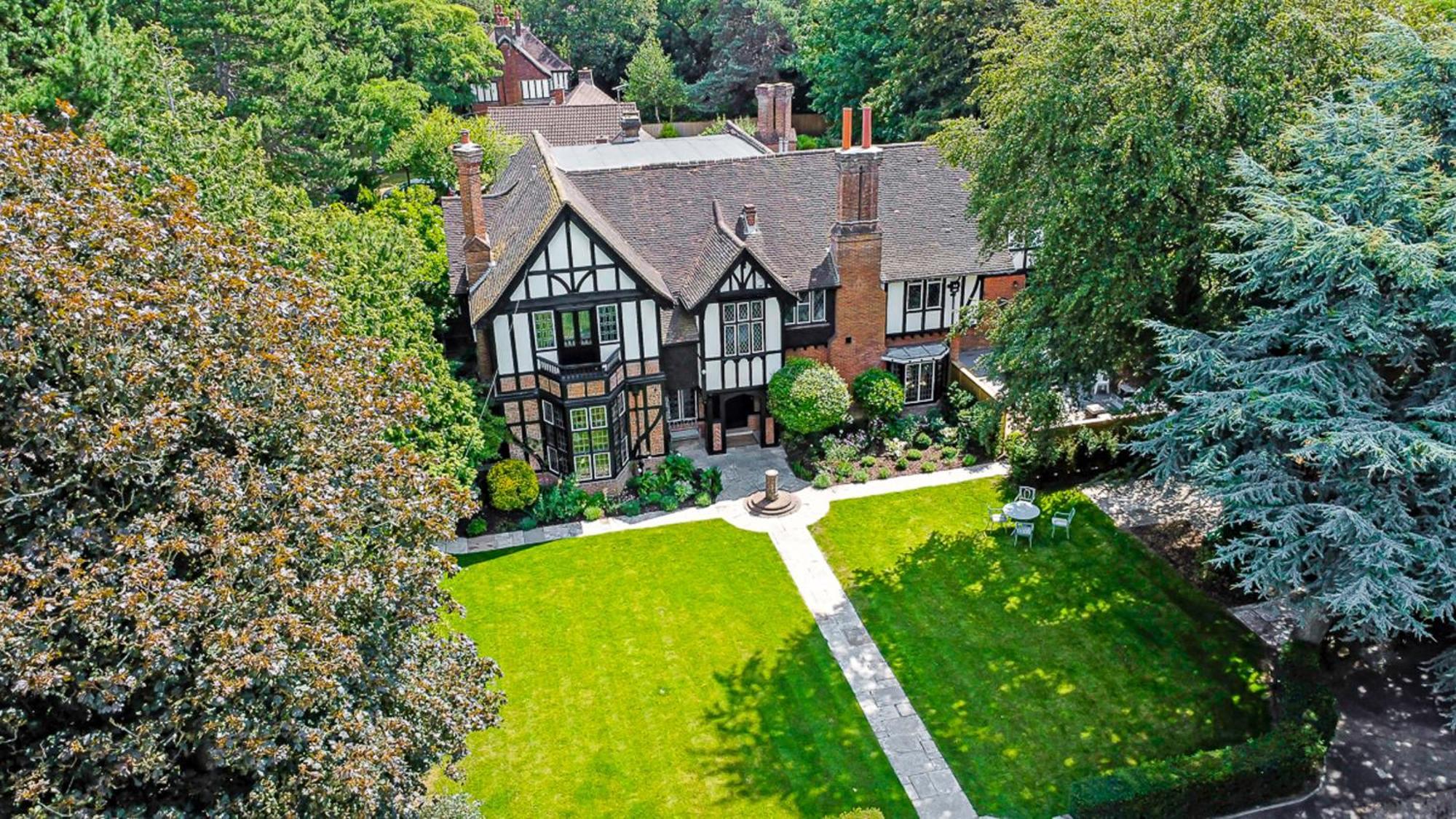 Tudor Grange بورنماوث المظهر الخارجي الصورة